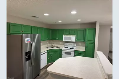 3225 Manchester Avenue, Winston-Salem, NC 27103 - Photo 15