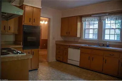 1179 Nc Highway 87, Elon, NC 27244 - Photo 15