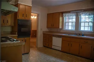 1179 Nc Hwy 87, Elon, NC 27244 - Photo 15