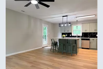 1702 Cedrow Drive, High Point, NC 27260 - Photo 5