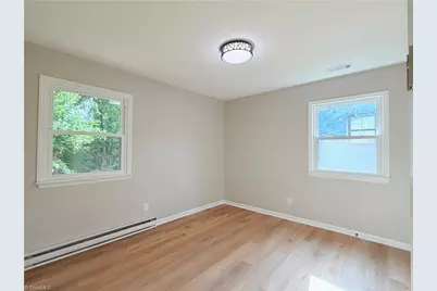 1702 Cedrow Drive, High Point, NC 27260 - Photo 9