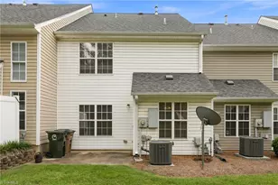 32 Josephine Cir, Greensboro, NC 27410 - Photo 33