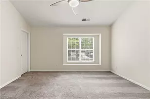 32 Josephine Cir, Greensboro, NC 27410 - Photo 23