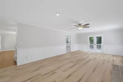 236 Lilac Drive, Kernersville, NC 27284 - Photo 9