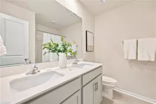 3696 Waterford Oak Ct, High Point, NC 27265 - Photo 21