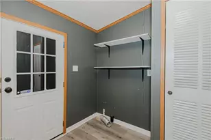 127 Shelby Ln, Madison, NC 27025 - Photo 25