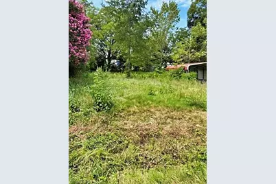 323 Pemberton Street, Yanceyville, NC 27379 - Photo 3