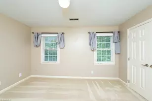 4613 Lawndale Dr, Greensboro, NC 27455 - Photo 29