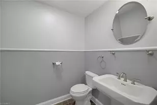 909 Forest Hill Dr, Greensboro, NC 27410 - Photo 19