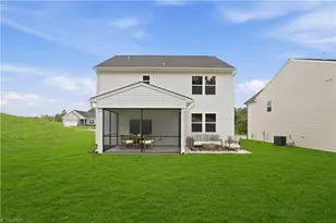 4074 Stallion St, High Point, NC 27262 - Photo 5