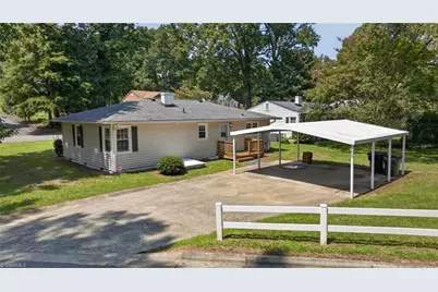 1115 E Willowbrook Drive, Burlington, NC 27215 - Photo 25