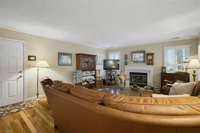 2228 King George Court, Winston-Salem, NC 27103 - Photo 9
