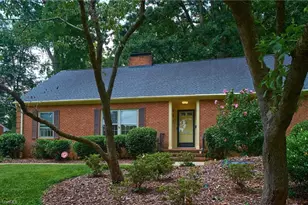 907 Onslow Dr, Greensboro, NC 27408 - Photo 3