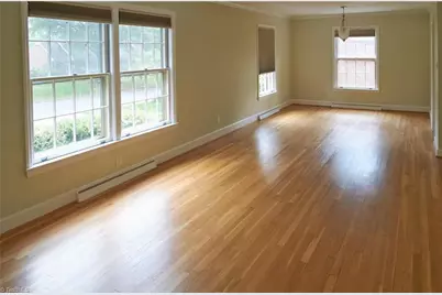 907 Onslow Drive, Greensboro, NC 27408 - Photo 7