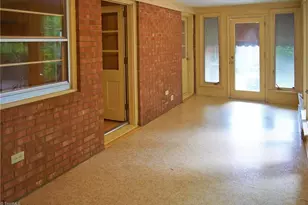 907 Onslow Dr, Greensboro, NC 27408 - Photo 41