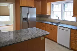 907 Onslow Dr, Greensboro, NC 27408 - Photo 11
