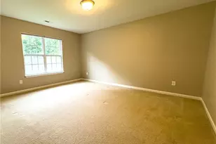 4586 Ramseur Dr, Winston-Salem, NC 27101 - Photo 17