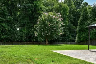 4586 Ramseur Dr, Winston-Salem, NC 27101 - Photo 25