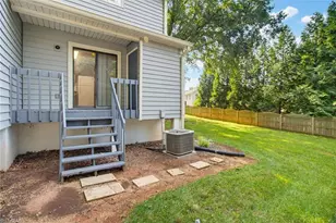 5351 Summit Heights Dr, Winston-Salem, NC 27104 - Photo 25