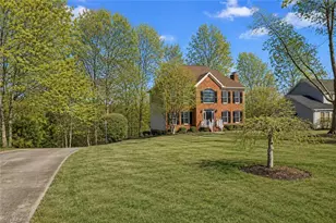 5229 Bridge Pointe Dr, Clemmons, NC 27012 - Photo 3