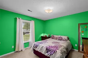 4104 Chinaberry Ct, Greensboro, NC 27405 - Photo 25