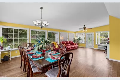 4104 Chinaberry Court, Greensboro, NC 27405 - Photo 9
