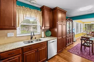 4104 Chinaberry Ct, Greensboro, NC 27405 - Photo 19