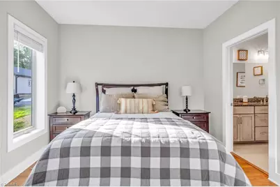 806 Hillcrest Avenue, West Jefferson, NC 28694 - Photo 33