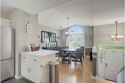 3913 Landover Drive, High Point, NC 27265 - Photo 9