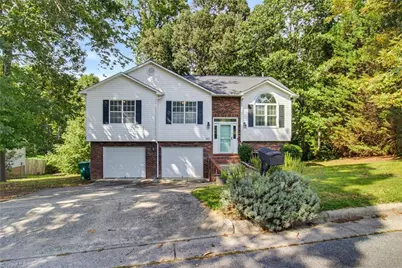 3913 Landover Drive, High Point, NC 27265 - Photo 1