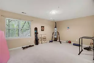 3913 Landover Dr, High Point, NC 27265 - Photo 23