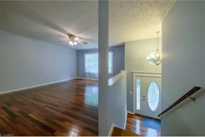 1121 Century Park Avenue, Kernersville, NC 27284 - Photo 5