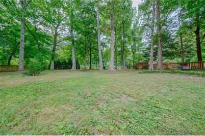1121 Century Park Avenue, Kernersville, NC 27284 - Photo 33