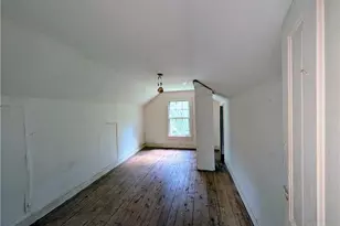 1514 Glenside Dr, Greensboro, NC 27405 - Photo 9