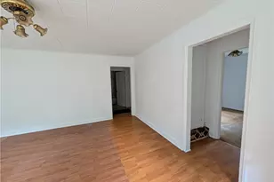 1514 Glenside Dr, Greensboro, NC 27405 - Photo 5