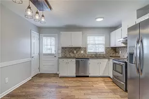 5417 Ropley Dr, Greensboro, NC 27455 - Photo 9