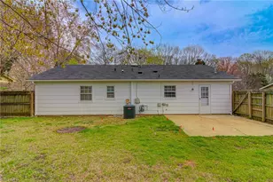 5417 Ropley Dr, Greensboro, NC 27455 - Photo 31