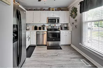 330 W Presnell Street #19, Asheboro, NC 27203 - Photo 21