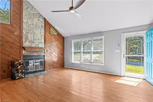 4965 Lochraven Dr, Winston-Salem, NC 27104 - Photo 5