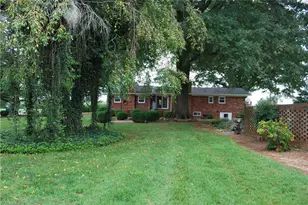 201 Madison Rd, Mocksville, NC 27028 - Photo 3