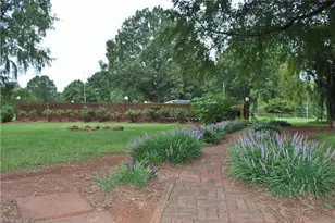 201 Madison Rd, Mocksville, NC 27028 - Photo 7