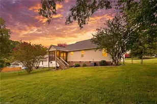 153 Cloister Dr, Mocksville, NC 27028 - Photo 39