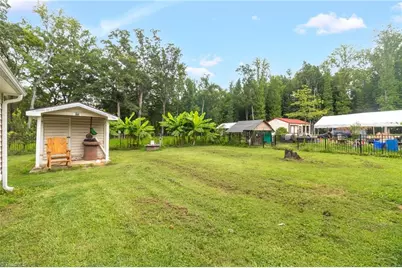 1608 Sharpe Road, Greensboro, NC 27406 - Photo 23