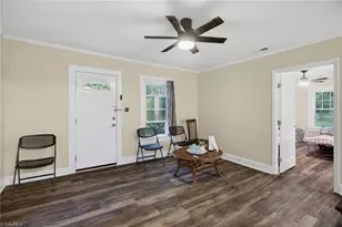 1608 Sharpe Rd, Greensboro, NC 27406 - Photo 7