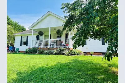 124 Glenhaven Way, Dobson, NC 27017 - Photo 1