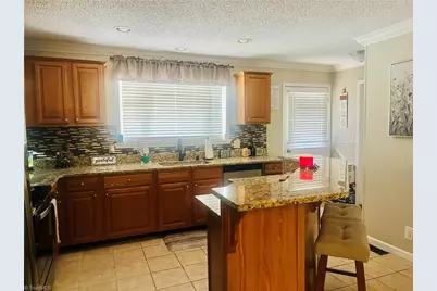 124 Glenhaven Way, Dobson, NC 27017 - Photo 9