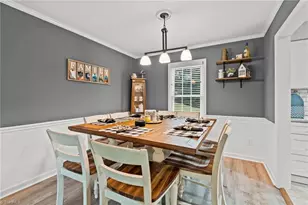 7108 Avenbury Cir, Kernersville, NC 27284 - Photo 7