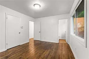 410 Parkwood Ave, Winston-Salem, NC 27105 - Photo 15