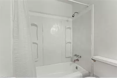 410 Parkwood Avenue, Winston-Salem, NC 27105 - Photo 23