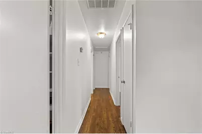 410 Parkwood Avenue, Winston-Salem, NC 27105 - Photo 13